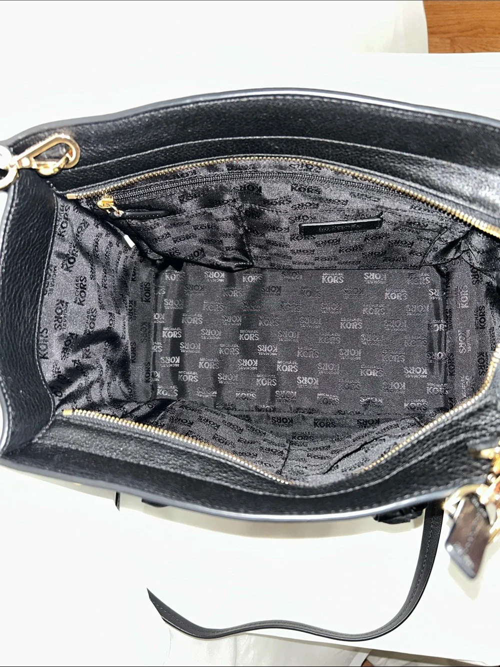 Michael Kors Large Sophie Satchel Bag In Black